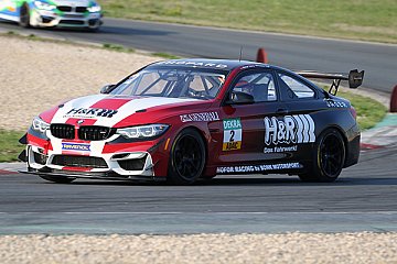 Saisonstart für Bonk Motorsport in der ADAC GT4 Germany