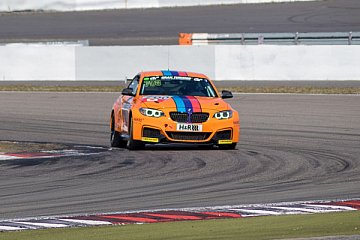 Doppelbelastung für Bonk motorsport am kommenden Wochenende