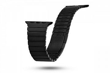 Die Bänder von Bluestein sind in sportlichem Schwarz ...