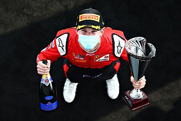 Ilott besiegelt zweiten F2-Sieg und übernimmt die Meisterschaftsführung