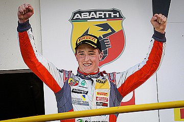 Joel Eriksson gewinnt Rennen 1 in Oschersleben