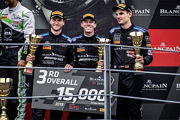 Black Falcon holt zwei Podestplätze beim Saisonauftakt