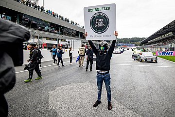 Der „Gercollector“ schickte die DTM-Stars ins Samstagsrennen - Foto: ADAC