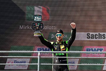 Mirko Bortolotti freute sich über den zweiten Platz - Foto: ADAC