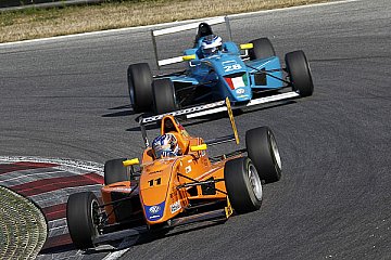 Heimrennen für Hendrik Grapp aus Berlin - Foto: ADAC Motorsport