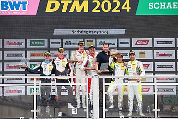 Das Podium im Sonntagsrennen auf dem Norisring - Foto: ADAC