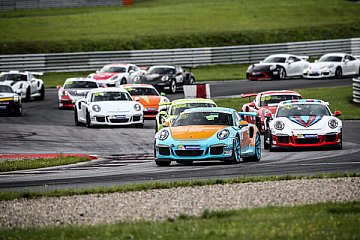 Klasse Start des Porsche Sports Cup in Oschersleben