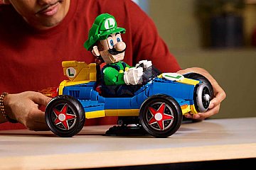 Die LEGO Gruppe bringt LEGO® Super Mario™: Mario Kart™: Luigi & Turboflitzer als Sammlerset