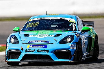 Egor Litvinenko holt Doppelsieg im Porsche Sports Cup