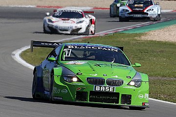 Alpina wahrt Titelchancen mit Sieg am Nürburgring
