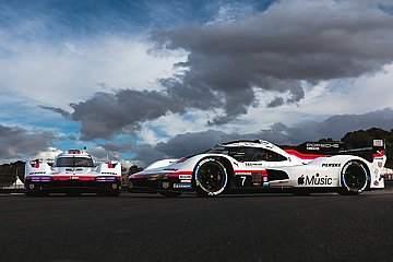 Porsche im engen Stadtkurs im Einsatz