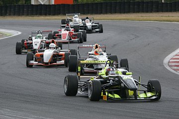 REMUS Formel Pokal: Italiener können Zeller nicht stoppen