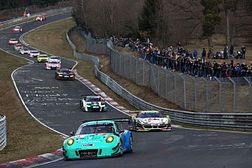 Platz drei für den Falken-Porsche auf der Nordschleife
