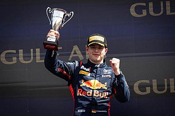 Tim Tramnitz debütiert auf dem Podium der Formel 3