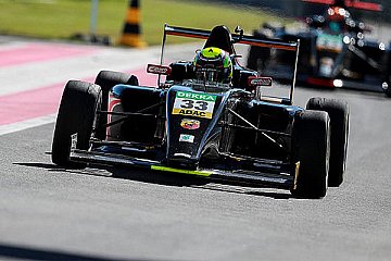 Red Bull Ring: Erste Bestzeit für Aberdein