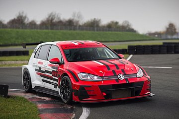 Der Volkswagen GOLF GTI TCR - Foto: VW