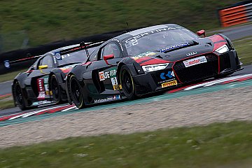 Starker Saisonauftakt für das Team Aust Motorsport
