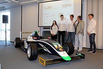 Präsentation von US Racing und KSM Racing Team