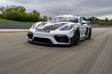 Ein rollendes Kunstwerk im Zeichen der Familie: Hommage an das Porsche Museum