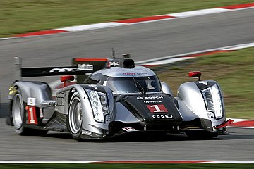 Startreihe eins und zwei für Audi in Imola