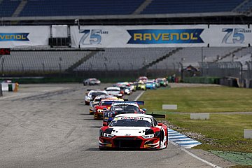 Car Collection Motorsport erlebt erfolgreichen Saisonstart im GTC Race