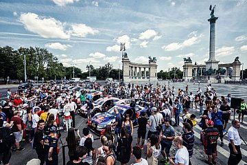 PS-gewaltiger DTM-Auftakt im Budapester Stadtzentrum