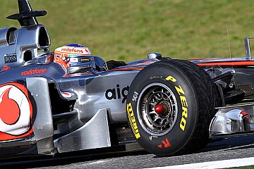 Erstes Kräftemessen - zweimal Redbull und McLaren