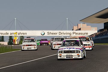 BMW lässt BMW M3 E30 DTM virtuell wieder aufleben