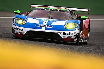 Andy Priaulx und Harry Tincknell kämpfen um den WM-Titel