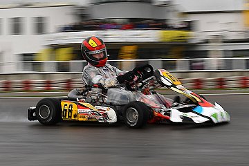 Teamchef Lars Naumann ist stolz auf seine Piloten