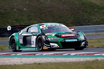 Land Motorsport setzt für Carrie Schreiner / Peter Terting einen Audi R8 LMS GT3 ein (Foto: Alex Trienitz)