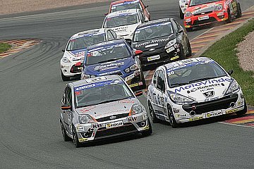 Neue Zweikämpfe und bekannte Sieger am Sachsenring