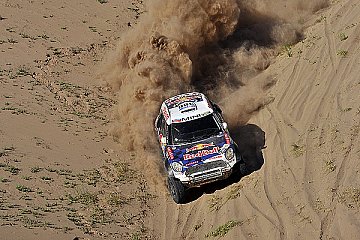 Al-Attiyah verbessert sich auf den zweiten Gesamtrang