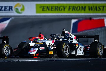 Meisterschaft weiter im Blick - Foto: Dutch Photo Agency