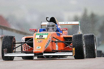 David Beckmann in Imola auf dem Podium