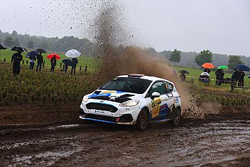 Colin Dünker und Jonas Decker zeigten eine fehlerfreie Leistung und sicherten sich so den Sieg in der DRM4 - Foto: ADAC
