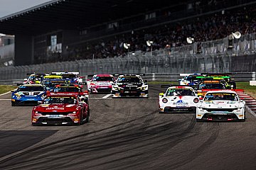 Auch 2025 startete das ADAC GT Masters auf dem Nürburgring - Foto: ADAC