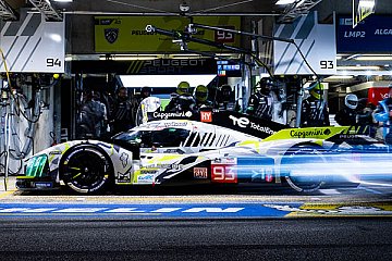 Beide Peugeot 9X8 in São Paulo in den Punkterängen