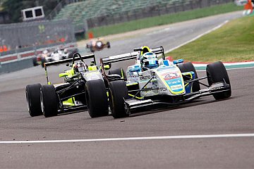 Sieg und Abschuss für Gruber in Imola