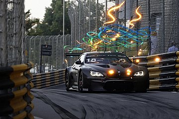 Farfus fährt im 18. BMW Art Car in Macau auf Rang vier