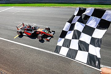 Spitzenreiter Mawson siegt auf dem Red Bull Ring