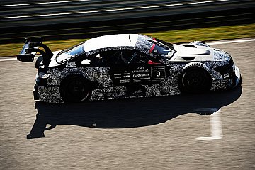 Der BMW M3 DTM beim Test in Monteblanco