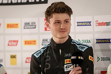 YouTube-Star Felix von der Laden in der ADAC GT4 Germany