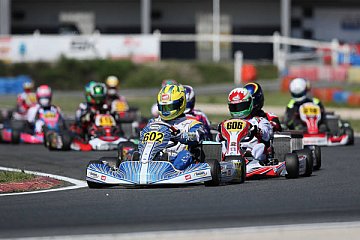 Heiße Halbzeit der ROTAX MAX Euro Challenge in Salbris