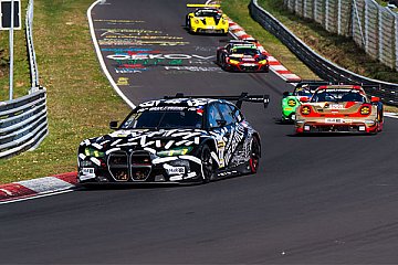 Spektakuläres Renndebüt des BMW M3 Touring 24H