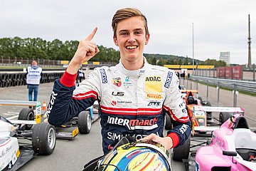 Platz zwei im Finale: Pourchaire ist Champion in der ADAC Formel 4