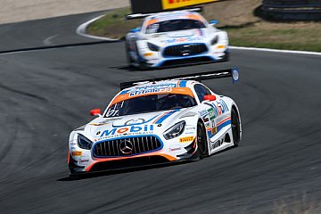 Sebastian Asch im Mercedes-AMG zum Auftakt Schnellster