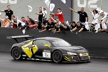 Phoenix Racing beim 12h-Klassiker in Australien