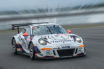 Klassensieg für rent2Drive-FAMILIA-racing in der VLN