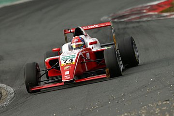 Enzo Fittipaldi fuhr in allen sieben Trainingseinheiten in die Top-Ten - Foto: ADAC